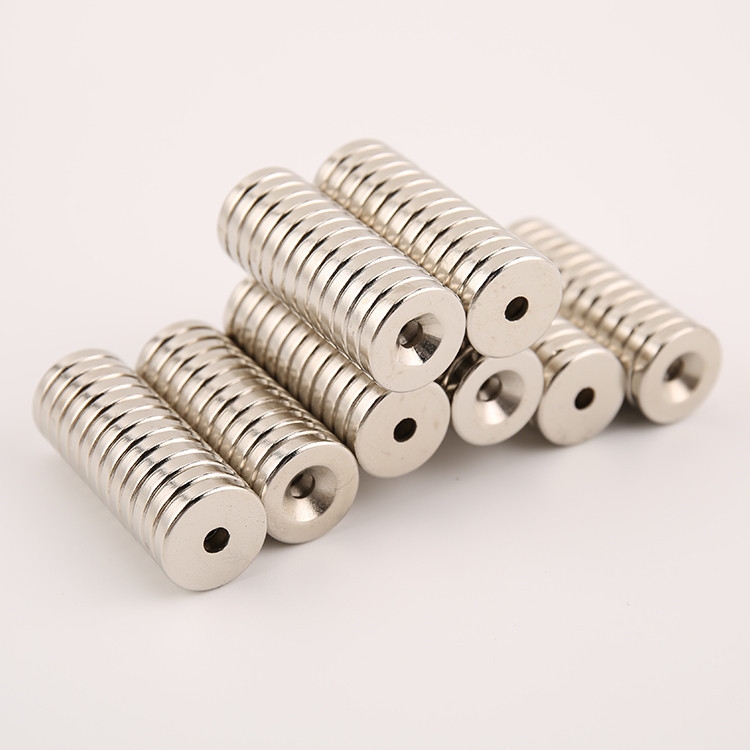 Magnete mit industrieller Stärke